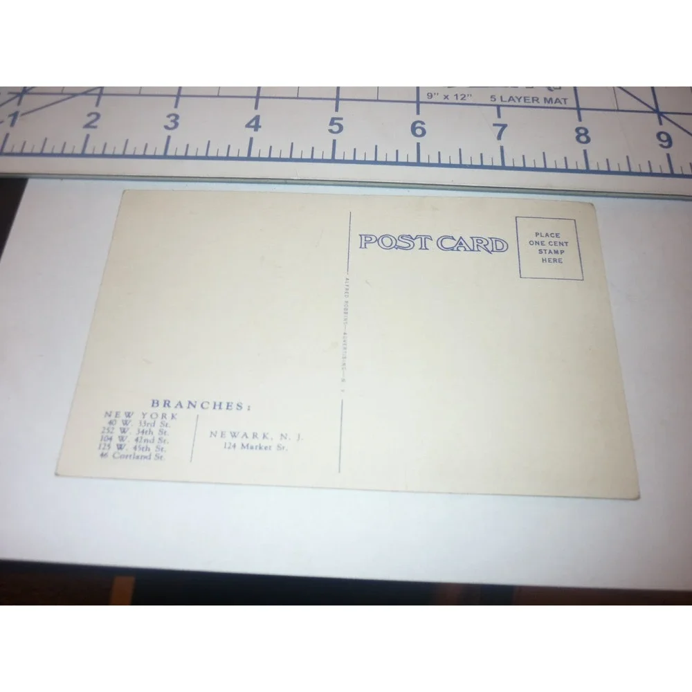 Vintage Caruso Restaurant Postcard NYC 125 West 45th St Main Dining Room Linen